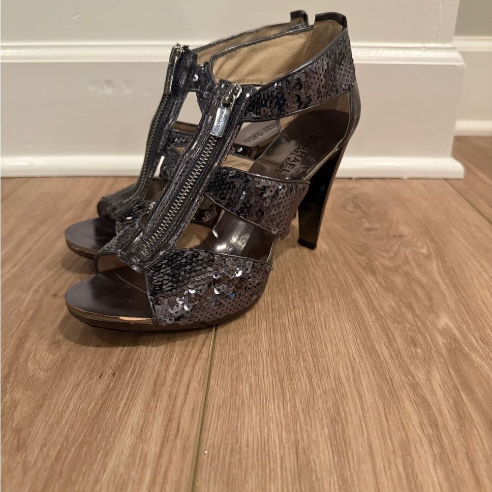 Michael Kors Glittering Silver Heels with Zipper in the front